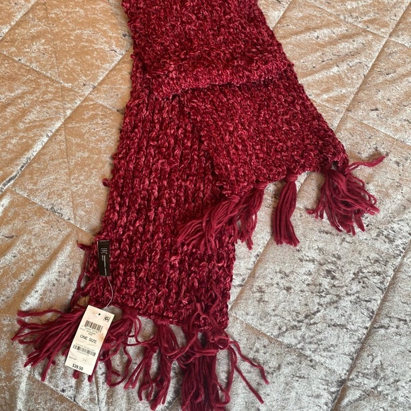 INC woman red/ wine scarf - Picture 5 of 7